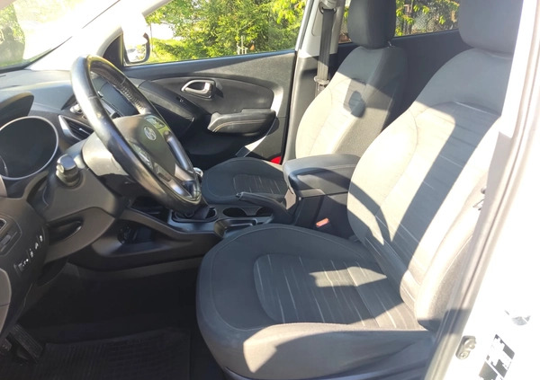 Hyundai ix35 cena 48900 przebieg: 133742, rok produkcji 2014 z Puszczykowo małe 497